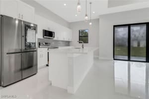 2266 Desoto Boulevard, Naples, FL 34117 - MLS#224067344