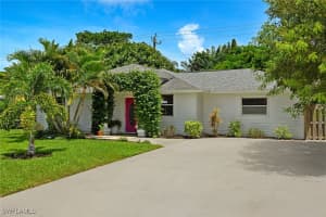 1109 Alhambra Circle, Naples, FL 34103 Sold 11/06/24