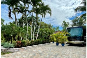 4918 Coach Lane, Naples, FL 34114 Sold 11/22/24