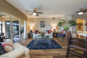 8543 Via Lungomare Cir 102, Estero