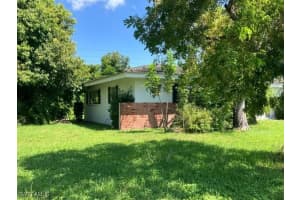 1611 Manor Avenue, FORT MYERS, FL 33901 Sold 09/30/24