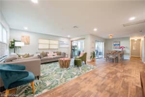 724 92nd Avenue, NAPLES, FL 34108 Sold 10/16/24