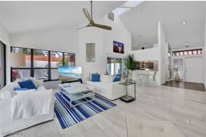 548 Bay Villas Lane, Naples, FL 34108 Sold 03/10/25
