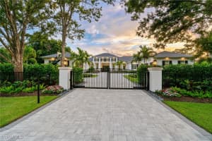 475 Carica Road, Naples, FL 34108 Sold 05/01/25