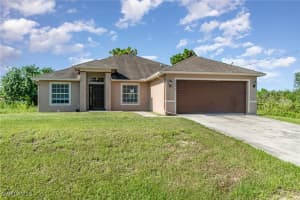 3015 48th Street, LEHIGH ACRES, FL 33971 Sold 03/21/25