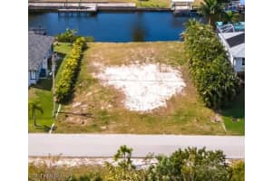 3267 FRANZONE Road, ST. JAMES CITY, FL 33956 Sold 10/21/24