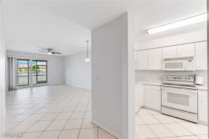 6900 Huntington Lakes Circle, Naples, FL 34119 - MLS#224067962