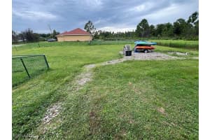 2812 47th Street, LEHIGH ACRES, FL 33971 Sold 10/25/24