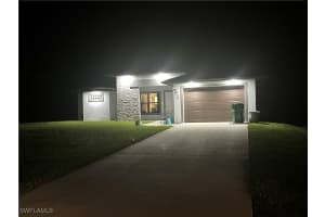 9014 Castle Circle, Labelle, FL 33935 Sold 01/08/25