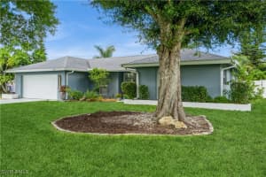 5036 Fairfield Drive, Fort Myers, FL 33919 Sold 12/05/24