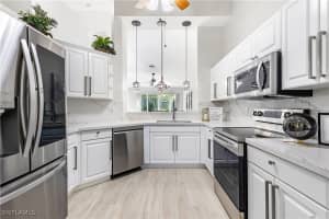 8084 SANCTUARY Drive, Naples, FL 34104 - MLS#224068322