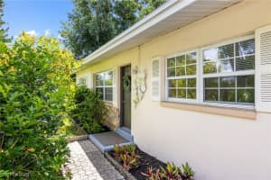 13419 5th Street, FORT MYERS, FL 33905 Sold 10/04/24