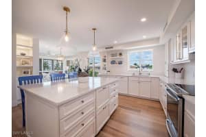 1900 Gulf Shore Boulevard, Naples, FL 34102 Sold 12/05/24
