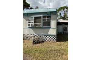 7885 Breeze Drive, NORTH FORT MYERS, FL 33917 Sold 02/11/25