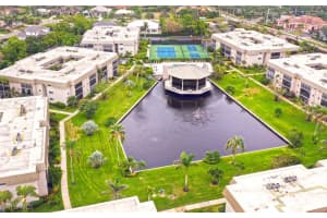 788 Park Shore Dr A19, Naples