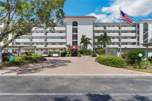 29 High Point Circle, Naples, FL 34103 Sold 12/30/24