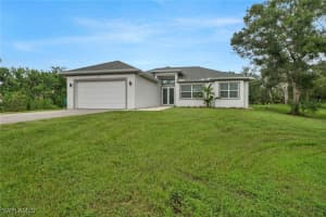 831 20th Street, NAPLES, FL 34120 Sold 10/25/24