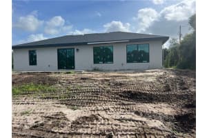 15 9th Street, Lehigh Acres, FL 33972 Sold 12/20/24
