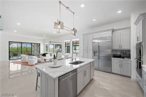 16360 Viansa Way, Naples, FL 34110 Sold 11/14/24