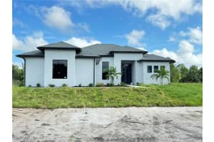 2627 29th Avenue, Naples, FL 34120 Sold 11/13/24