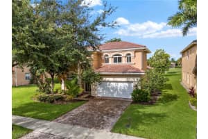 2139 Par Drive, NAPLES, FL 34120 Sold 09/19/24