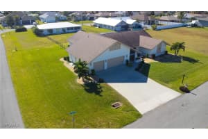 124 39th Terrace, Cape Coral, FL 33904 - MLS#224068854