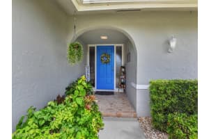 1605 Covington Circle, Fort Myers, FL 33919 Sold 11/27/24