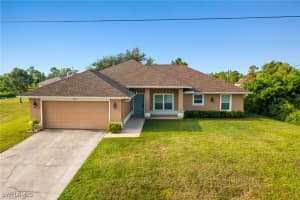 3415 26th Street, Lehigh Acres, FL 33976 Sold 12/27/24