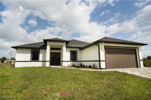 2820 8th Street, Lehigh Acres, FL 33971 Sold 06/12/25