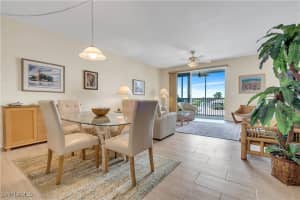 4321 Bay Beach Lane, Fort Myers Beach, FL 33931 Sold 08/08/25