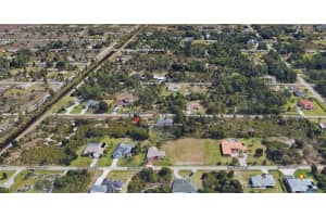 715 MCKINLEY Avenue, Lehigh Acres, FL 33972 - MLS#224069337