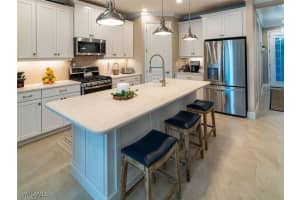 2279 Marquesa Circle, Naples, FL 34112 - MLS#224069450