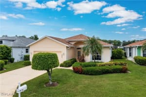 430 Crossfield Circle, Naples, FL 34104 Sold 12/18/24