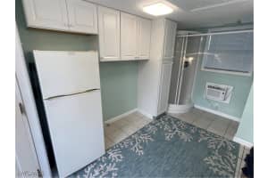 10095 PARKWOOD Drive, Fort Myers, FL 33905 - MLS#224069552