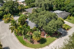 4712 Mi Casa Court, FORT MYERS, FL 33901 Sold 10/18/24
