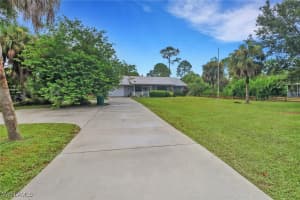 541 18th Street, Naples, FL 34117 Sold 03/28/25