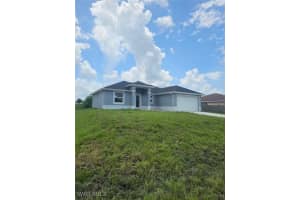 3021 38th Street, Lehigh Acres, FL 33976 Sold 12/06/24