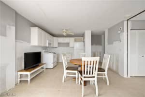 7330 Estero Boulevard, Fort Myers Beach, FL 33931 Sold 12/27/24