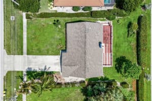 283 Heathwood Drive, MARCO ISLAND, FL 34145 Sold 10/30/24