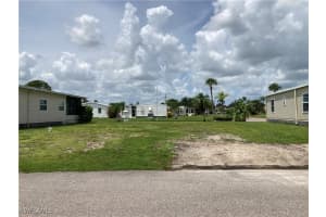 14521 Paul Revere Loop, North Fort Myers, FL 33917 Sold 06/23/25