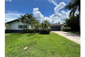 1020 El Mar Avenue, Fort Myers, FL 33919 Sold 01/23/25