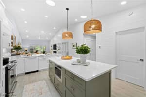 744 Wiggins Bay Drive, Naples, FL 34110 Sold 01/28/25