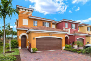 10140 Tin Maple Drive, ESTERO, FL 33928 Sold 09/30/24
