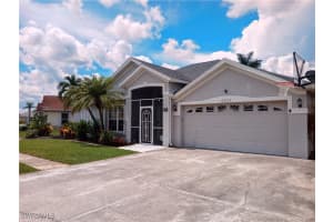 4541 Varsity Circle, LEHIGH ACRES, FL 33971 Sold 09/30/24