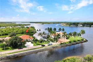 1390 Gulfstar Drive, Naples, FL 34112 Sold 02/28/25