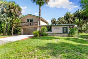 431 12th Ave Nw, Naples