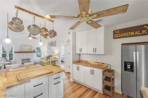 27131 Riverside Drive, Bonita Springs, FL 34135 Sold 05/20/25