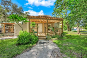 27131 Riverside Drive, Bonita Springs, FL 34135 Sold 05/20/25