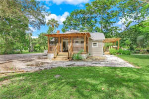 27131 Riverside Drive, Bonita Springs, FL 34135 Sold 05/20/25