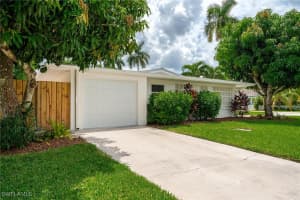 1505 Paloma Drive, Fort Myers, FL 33901 Sold 11/07/24